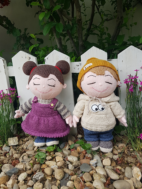 Ddodo llulu hand knitted doll