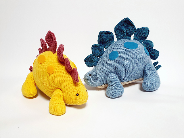 Dinosaur : Knit_Stegosaurus