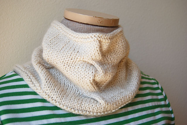 Ripple Cowl