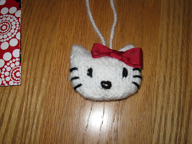 Kitty Ornament