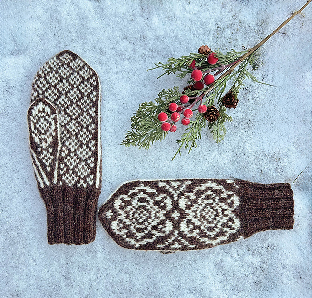Chubby Winter Roses / Lubne Vinterroser
