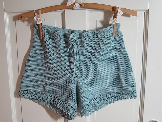 Hekleshorts til voksne sommerpiker
