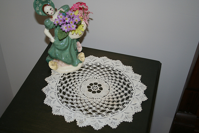 Crochet Pineapple Doily A-974