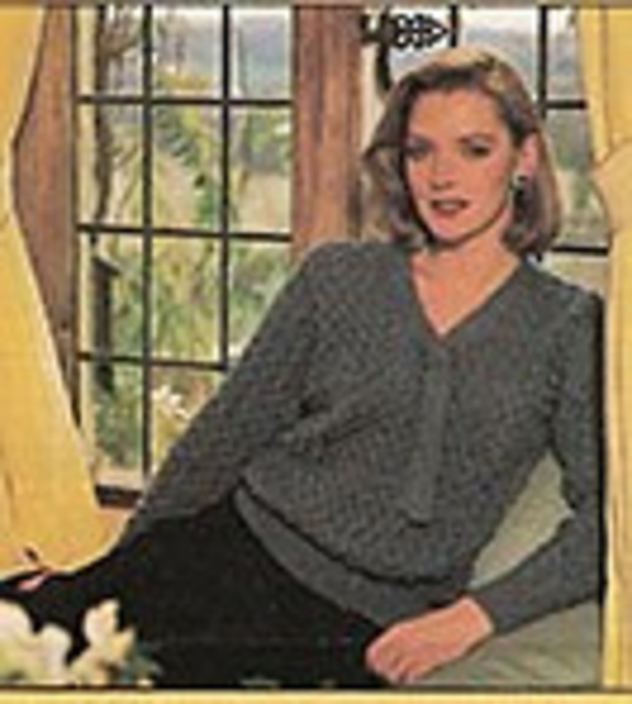 Elegant Knit Pullover