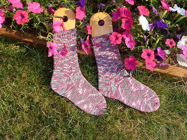 Hatsuyo's Lace Socks