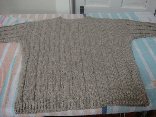 The Three Bears Pullovers, Papa Bear Pullover