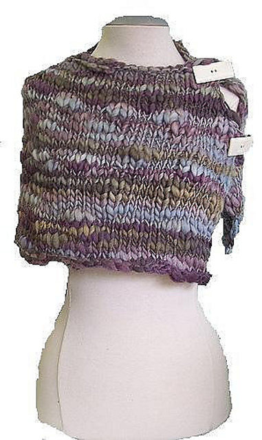 Quick Buttoned Capelet