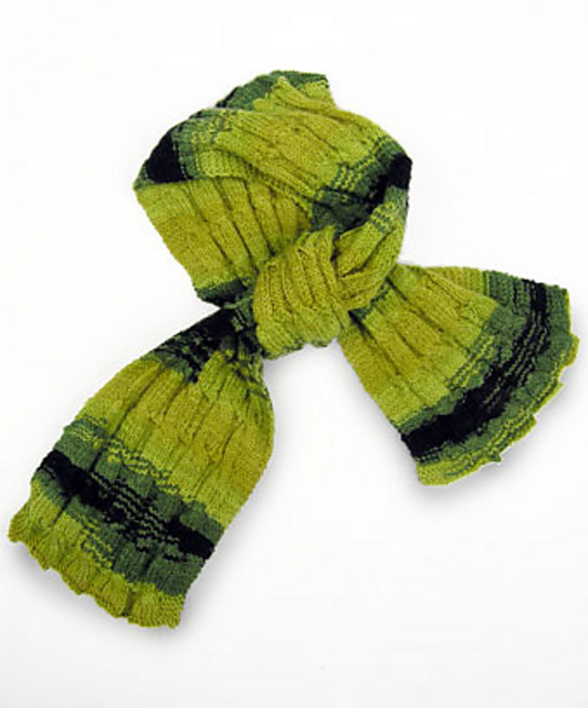 Reversible Cables Scarf
