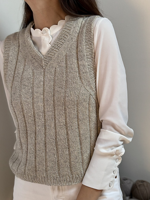 Ravelry: Knitonomy Boston Vneck Vest pattern by Magdalena Parker