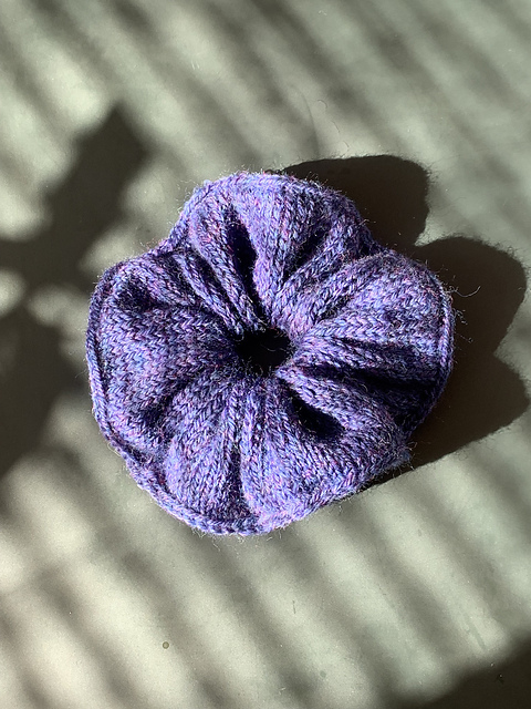 Petal Scrunchie