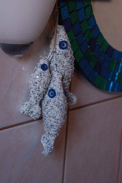 "Fischchen" als Tischdeckenbeschwerer