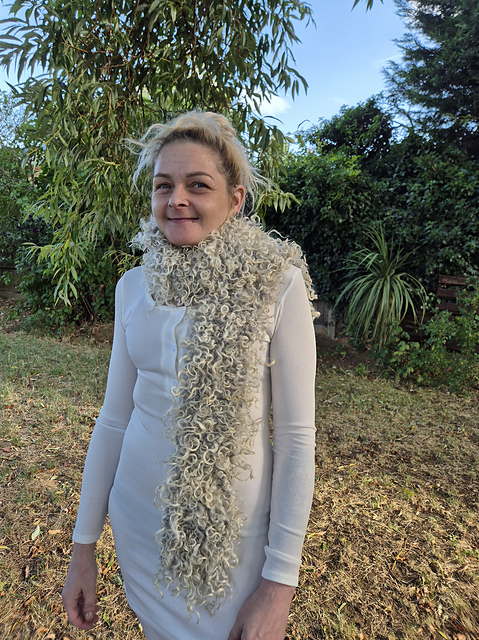 Knitting with locks scarf