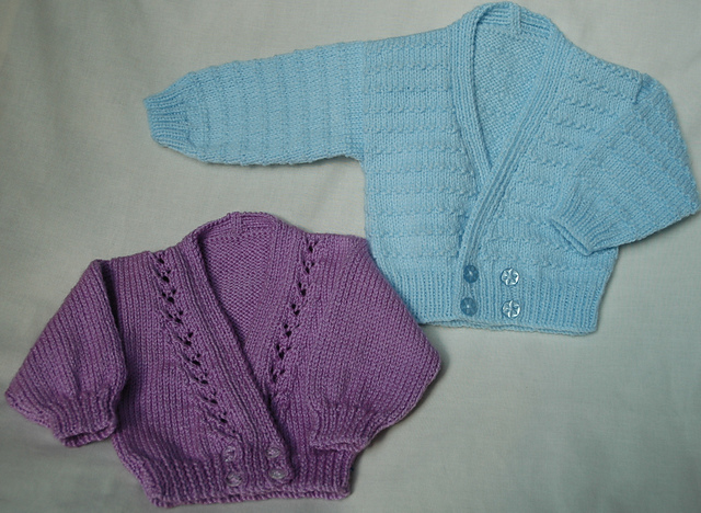 DK – Babies & Newborn Crossover Cardigan