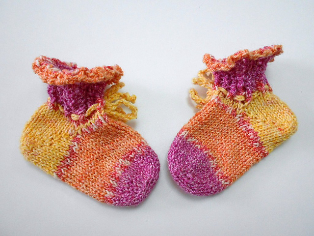 Lace Topped Baby Socks