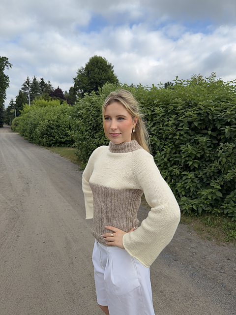 Niva Sweater