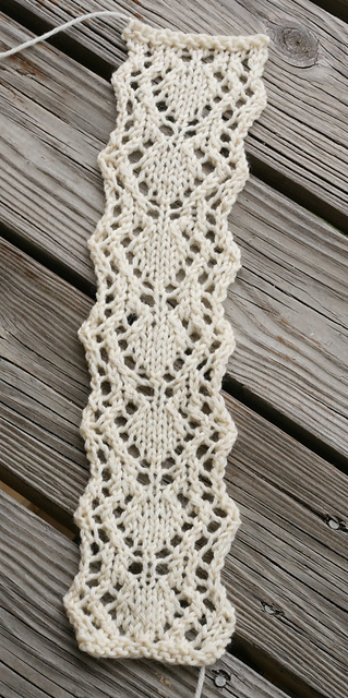 Arrow Head Lace