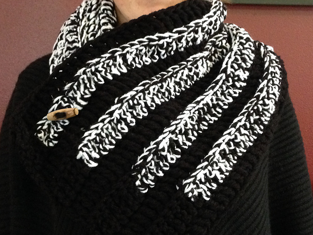 Cozy Stripes Cowl