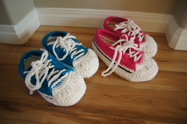 Sneaker Slipper Socks/Boots