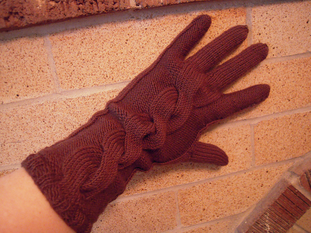 Twists and Turns Gloves