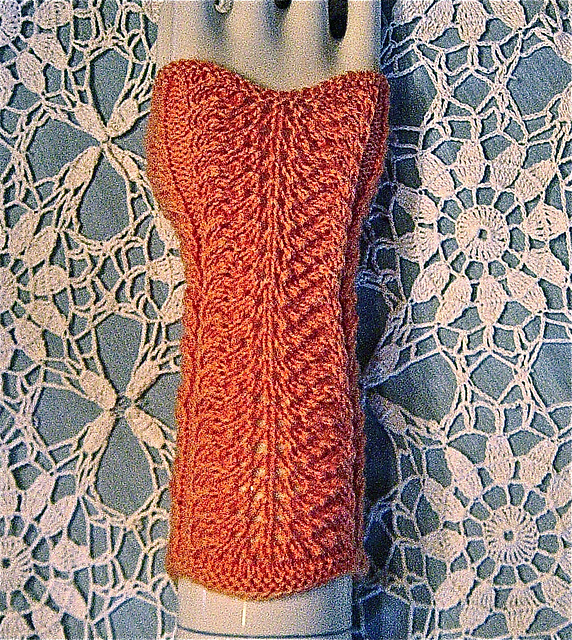 Feather Stitch Muffatee