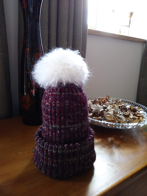 2 by 2 ribbed hat