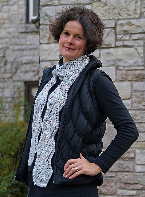 Stream of Diamonds Scarf