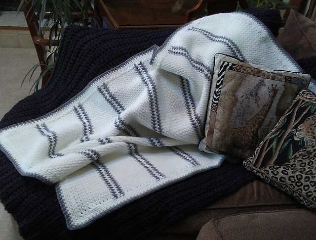 Moss Stitch Blanket