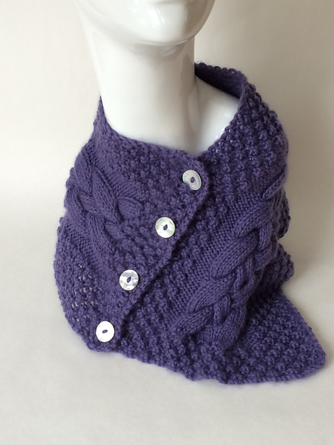 Andromeda Neckwarmer