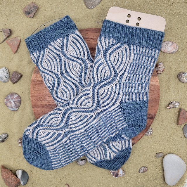 Shimmering Wave Socks