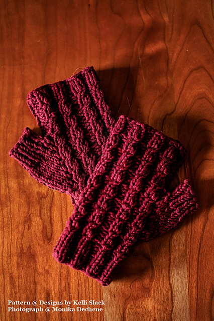 Quick Twisted Mitts
