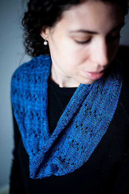 Creve Coeur Cowl
