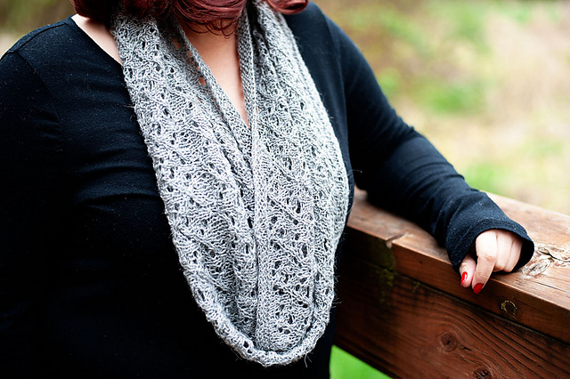 Hobbit Day Cowl
