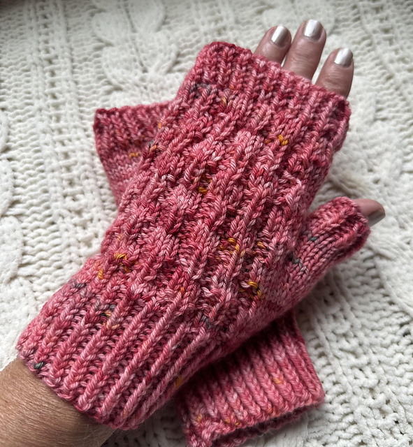 String of Beads Mitts