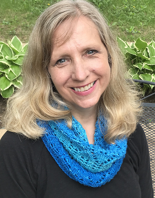 Domesticity Cowl