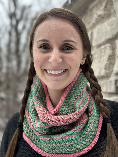 Peppermint Stripes Cowl