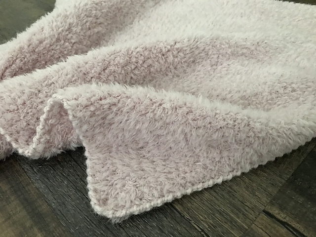 Yeti lovie blanket