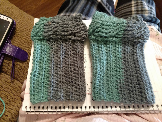 Cabled Boot Cuffs
