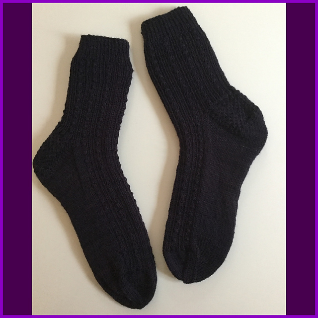 Twisted-Rib Socks #5708