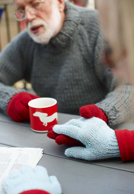 Knitty Gritty: Gloves