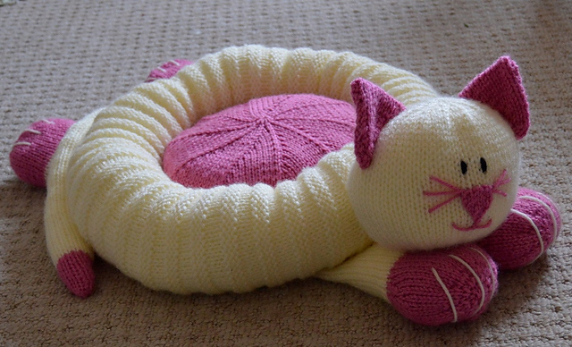 Cat Snuggler Cat Pet Bed