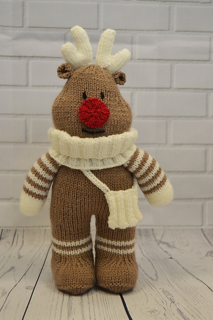 Reindeer Festive Friends
