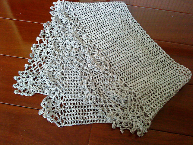 18. Net Stitch Stole