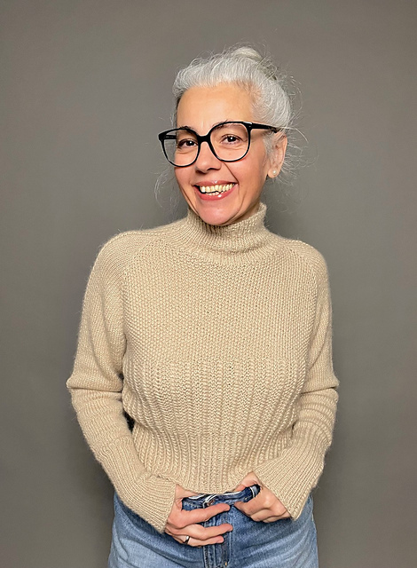 Pearlycable-Sweater