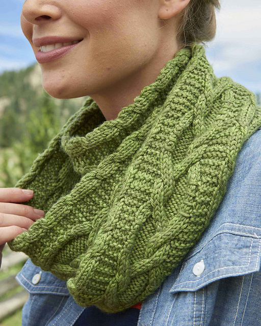 Wantastiquet Cowl