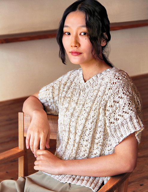 Ravelry: Uzuki pattern by Eisaku Noro Design Team 野呂英作企画室