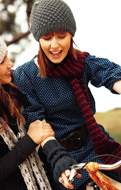 Ribbed Fingerless Gloves