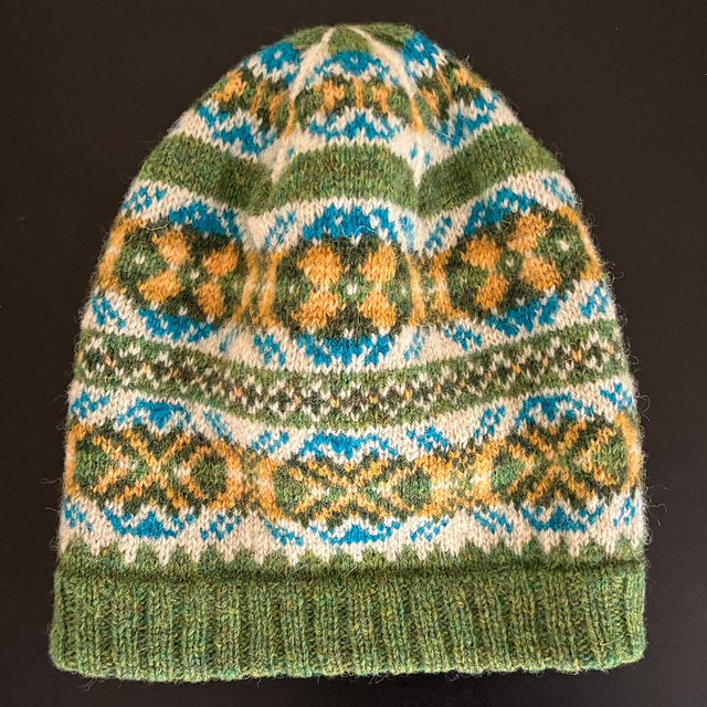 Ravelry: Knitting Jenny 78: Fair Isle Ski Hat pattern by Jennifer