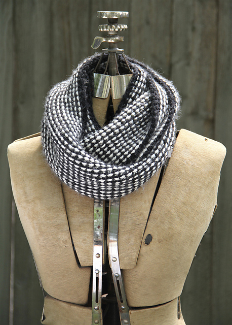 It Couldn't Be Easier Cowl