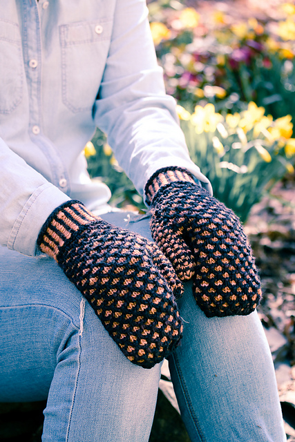 Lattice Mittens