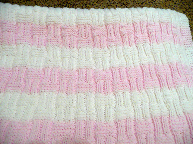 Woven Plaid Knit Blanket